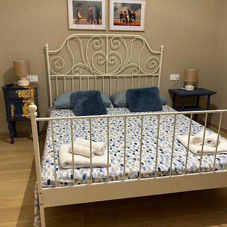Casa Vacanze La Donna Di Cuori Volterra Exterior foto