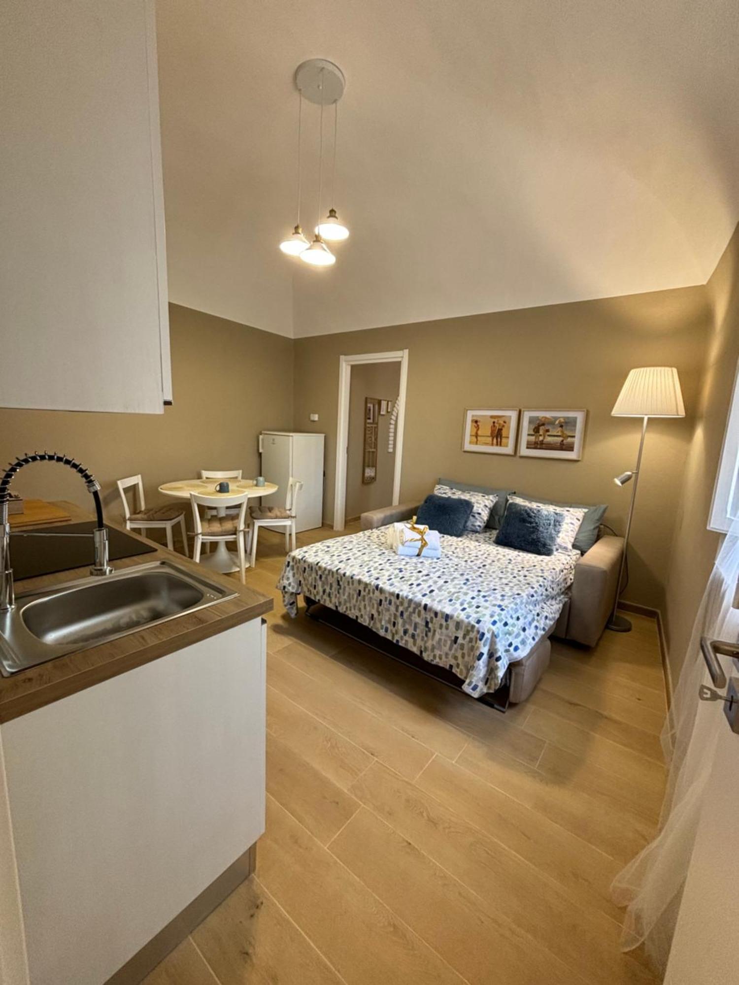 Casa Vacanze La Donna Di Cuori Volterra Exterior foto