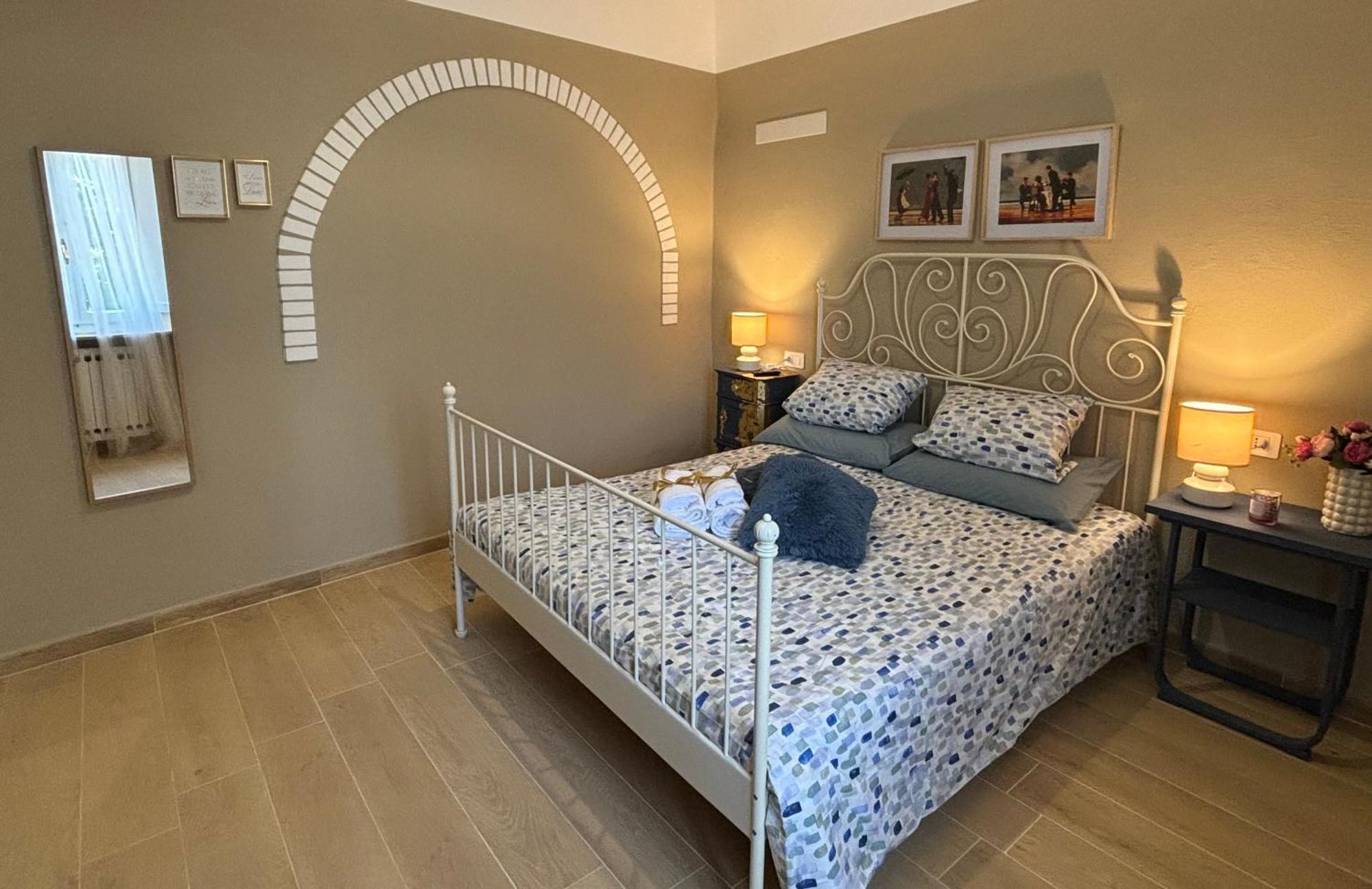 Casa Vacanze La Donna Di Cuori Volterra Exterior foto